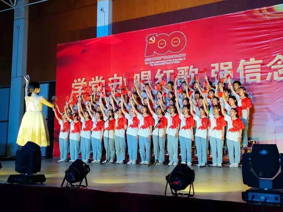 这只脚是男生是女生？多大码？游戏画面