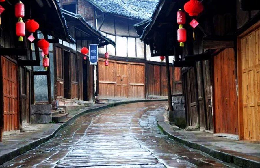 竞技游戏