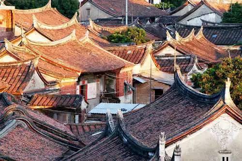 法媒报道：英超纽卡斯尔队决定穆帅将接替豪，成为新主帅候选人